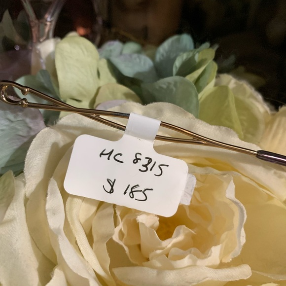 Coach Geometric Sunglasses 50% off - Picture 7 of 7